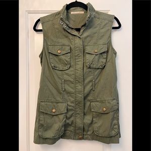 Charlotte Russe vest
